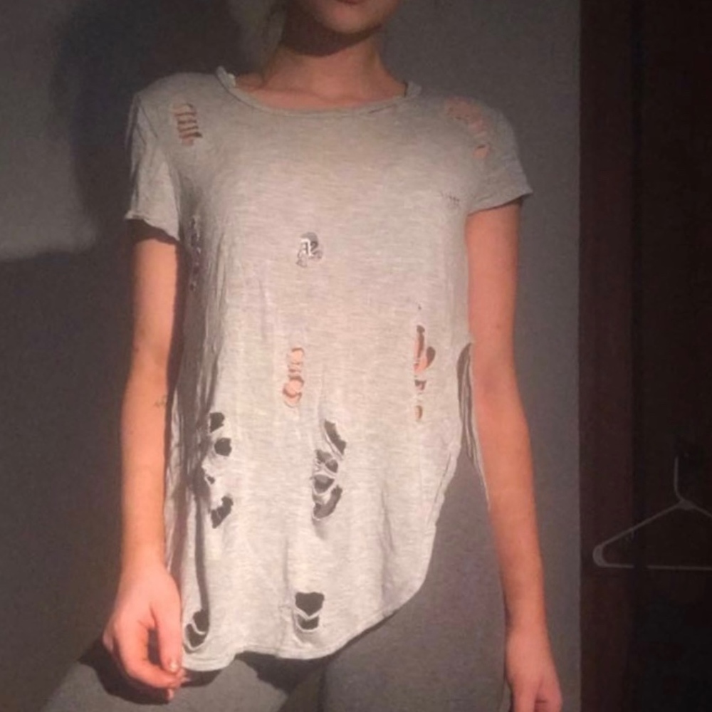 Holy gray tee